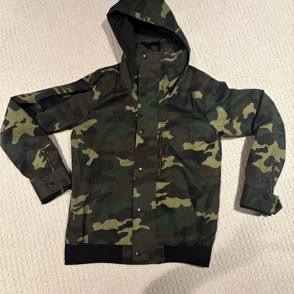 B Scott Camouflage Military Jacket size M